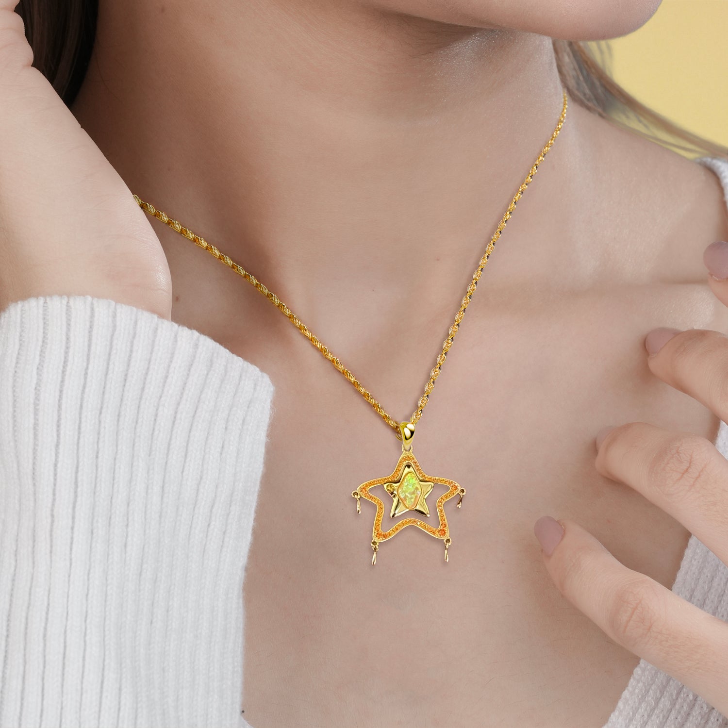 Stella Fairy Dust Bottle Necklace - Gadget4entertainment